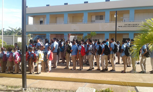 Centro Educativo Prof. Ana Celia Rivas de Taveras en Copey y