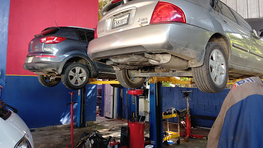 Centro automotriz edward