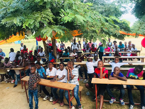 College Enfant Jesus en haiti y