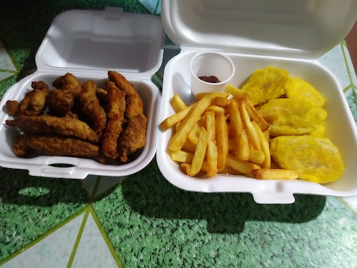 D’ Yasvelys Cafetería