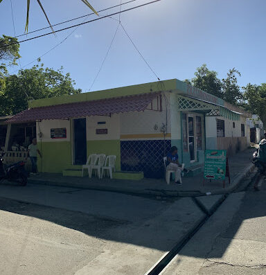 Empareda2s Cafetería y algo más
