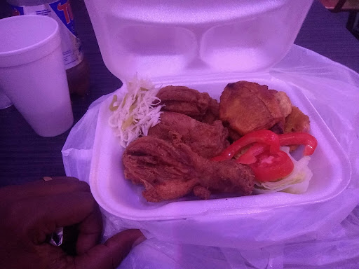 Lei Bar & Grill