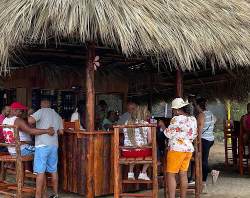Mangla beach bar restaurant