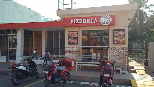 Pizzeria 44 MC