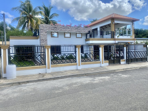Residencia Martinez Taveras