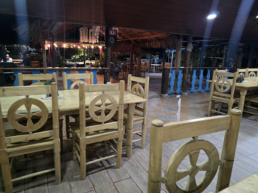 Restaurante Danny Aguas Azules